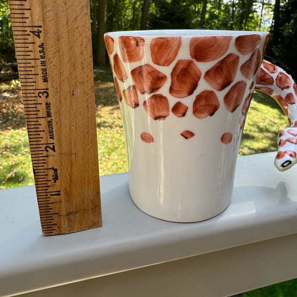 Ceramic Taronga Zoo Brown Spotted Giraffe Handle Mug 10 ozs. - Picture 10 of 11